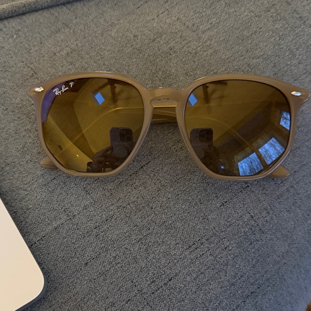 Ray-Ban RB4306 Dark Brown Replacement Lenses - Picture 4 of 5
